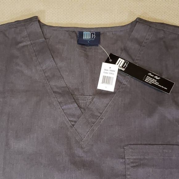 Medgear Large Charcoal Scrub Set. - Picture 3 of 9